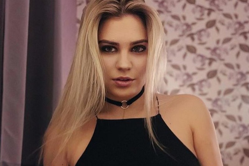 Ekaterina Stulova Zhuki