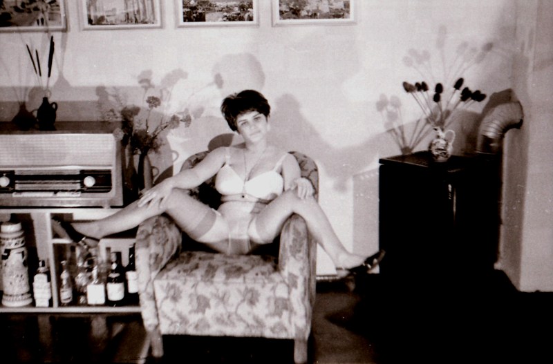 Retro naked women GDR