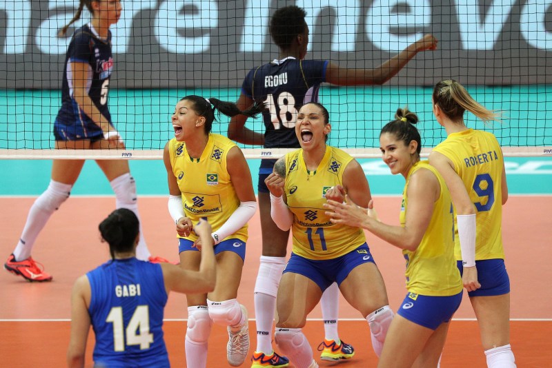 Kale Alves Volleyball player