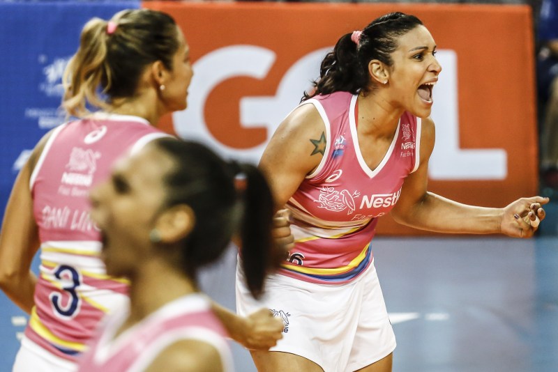 Katrina Kaif swimsuit