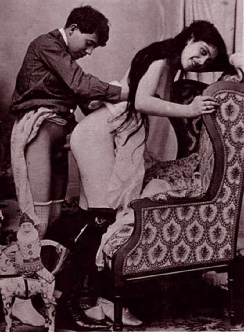 Old erotic pictures