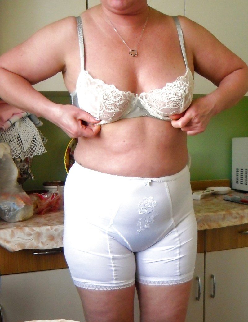 Naked women in pantalons