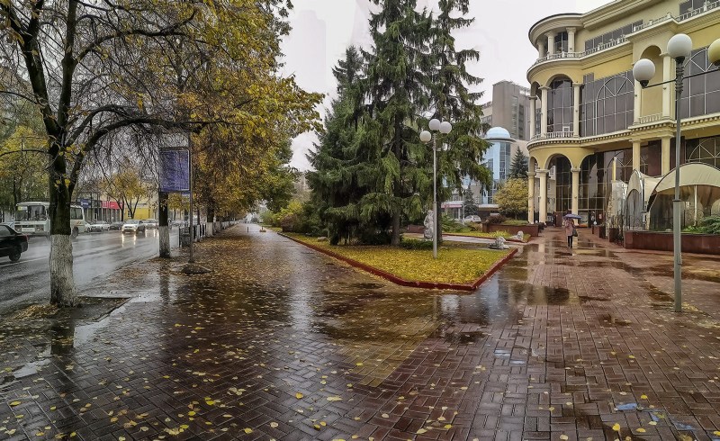 Parks of Square Street G. Kursk photo with names