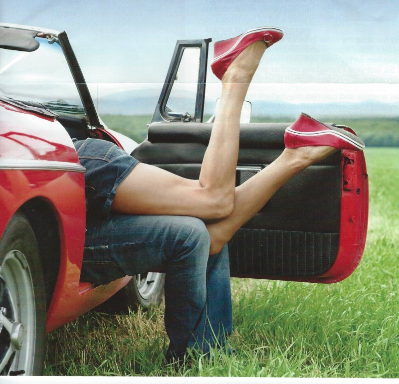 Cunnilingus in the car