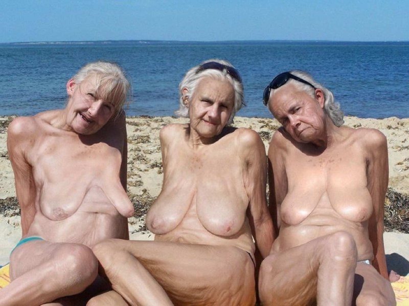 Old women nudist