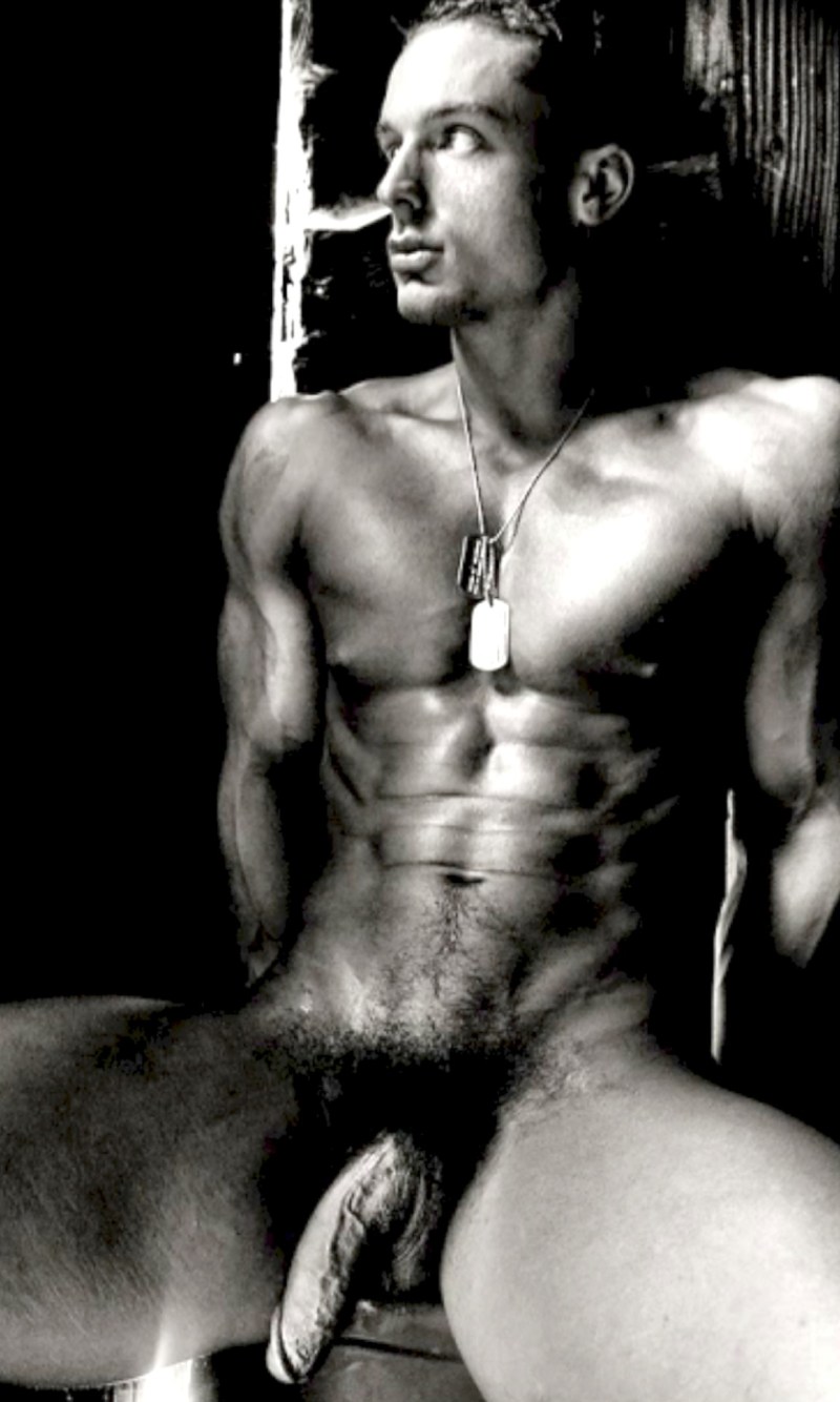 Naked celebrity guys