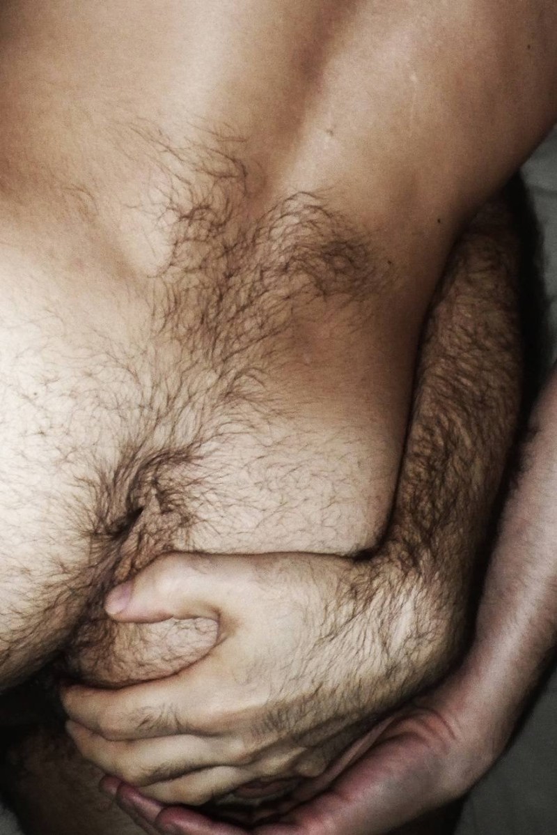 Curly pubic hair