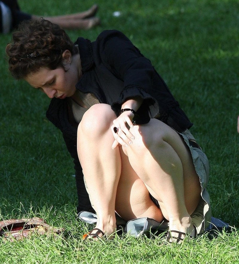 She spread her legs private