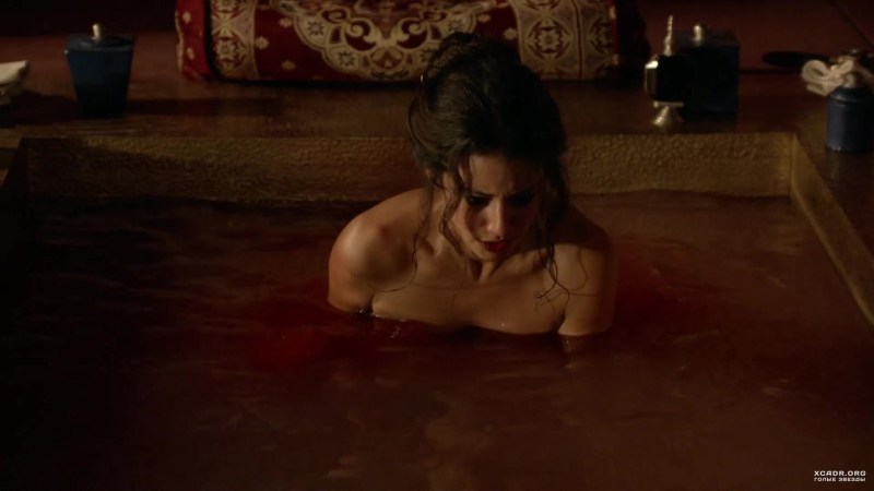 Nora Zeutner hot scenes