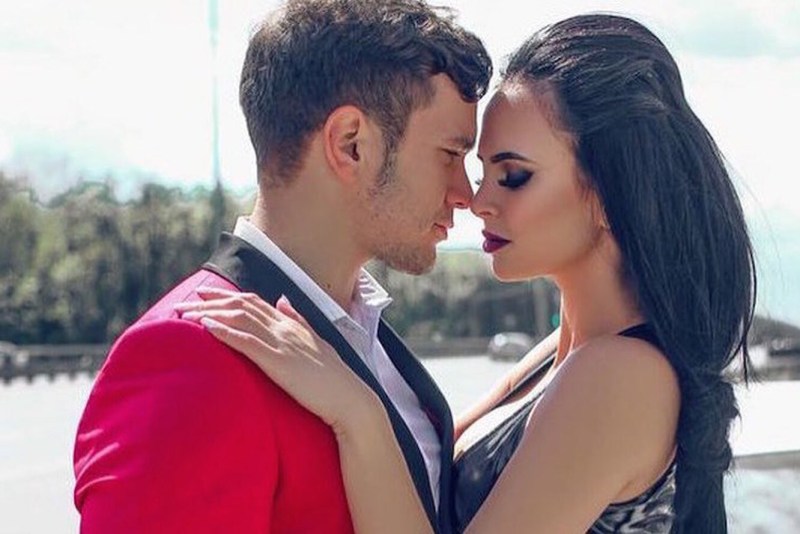 Victoria di participant house 2