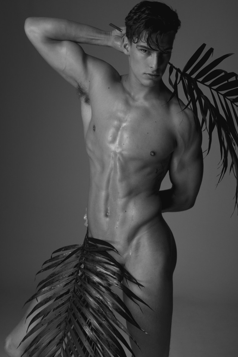 Beautiful guys are naked