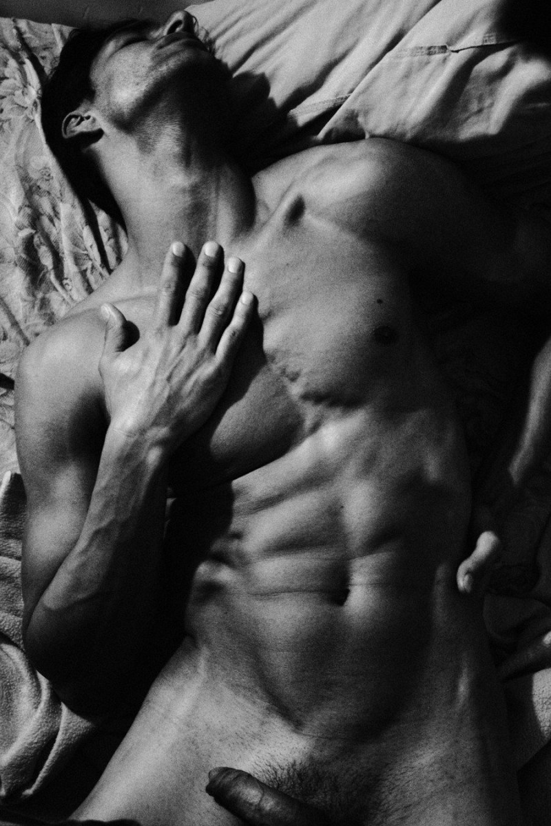 Erotic photo shoot with a guy