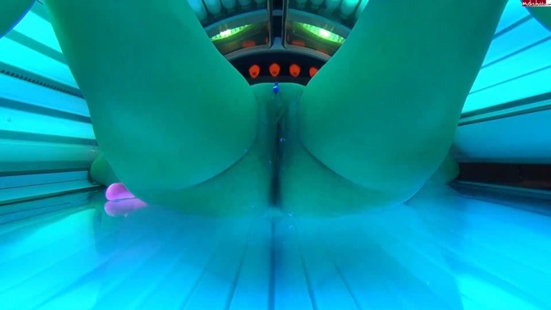 Her husband accidentally ends his mouth hidden camera video