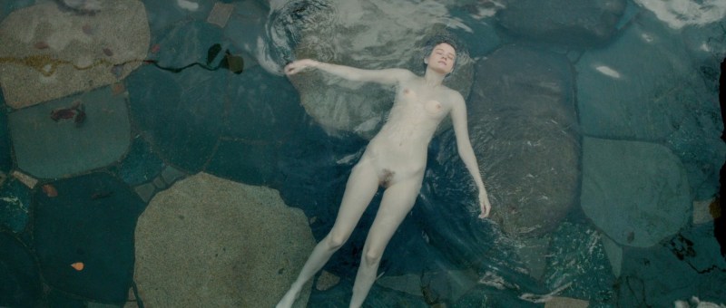 Lola Le Lann awkward moment