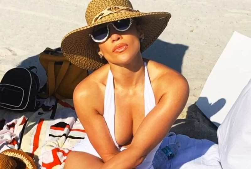 Nastya Tregubova is the host