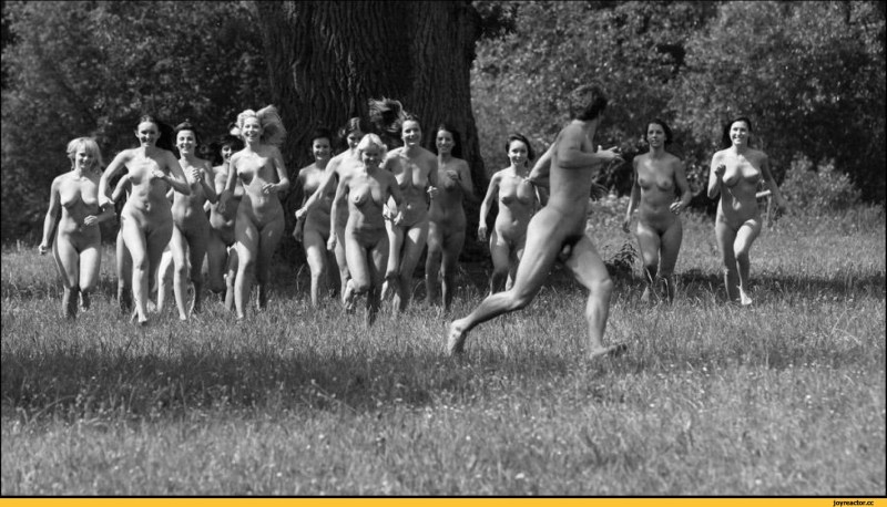 Girls run naked