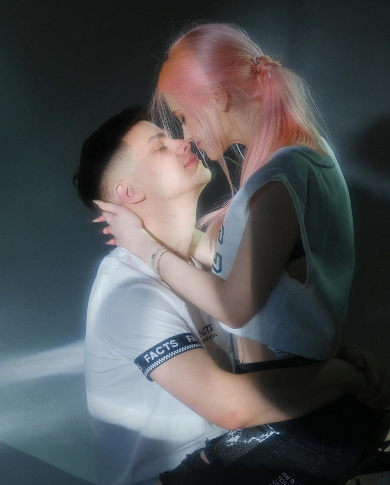 Elina Svetlova to plastic