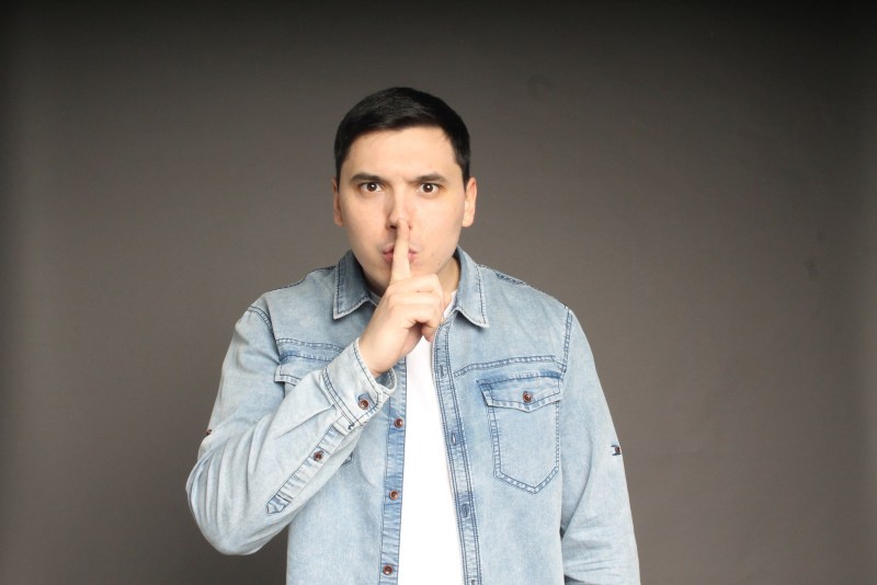 Mikhail Ivanov artist