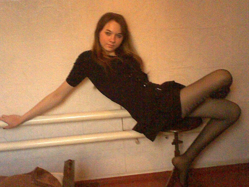 Monica naked in nature