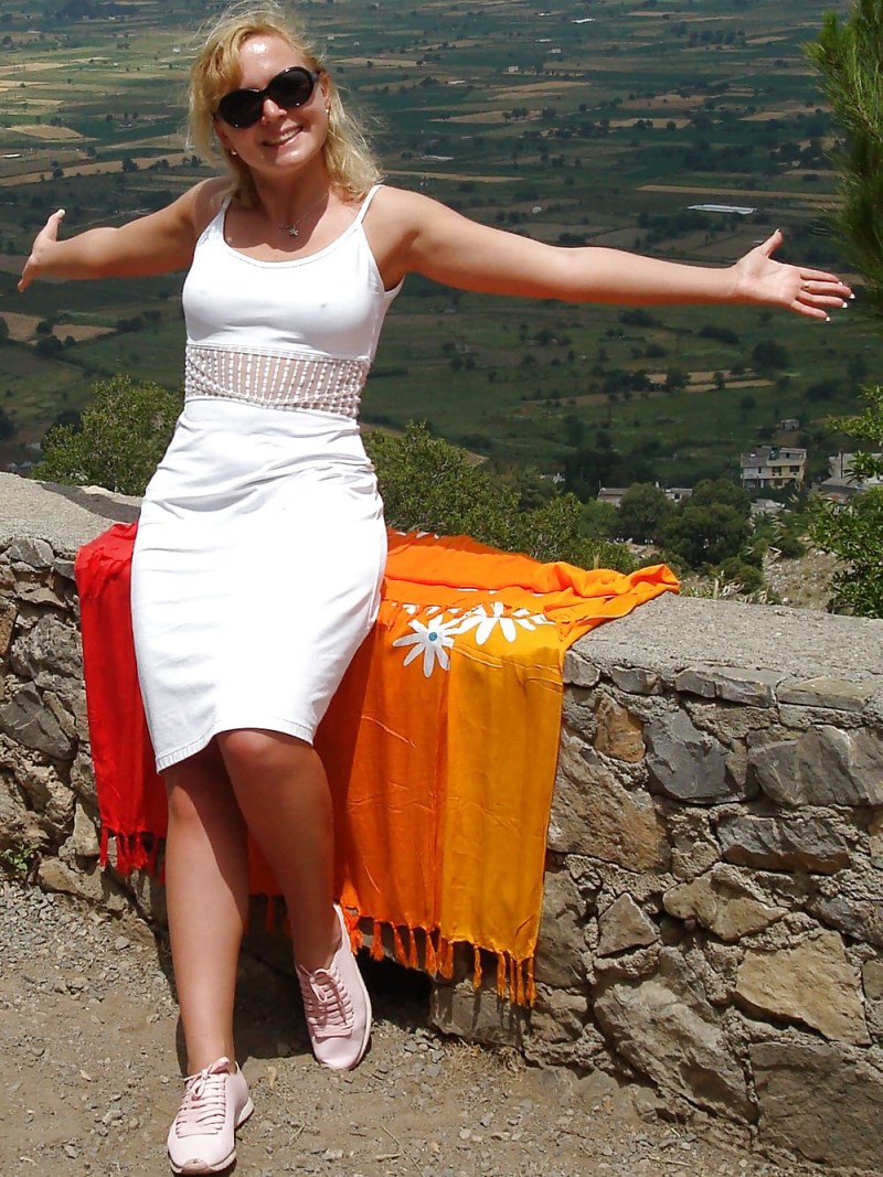 Russian chips in pantyhose