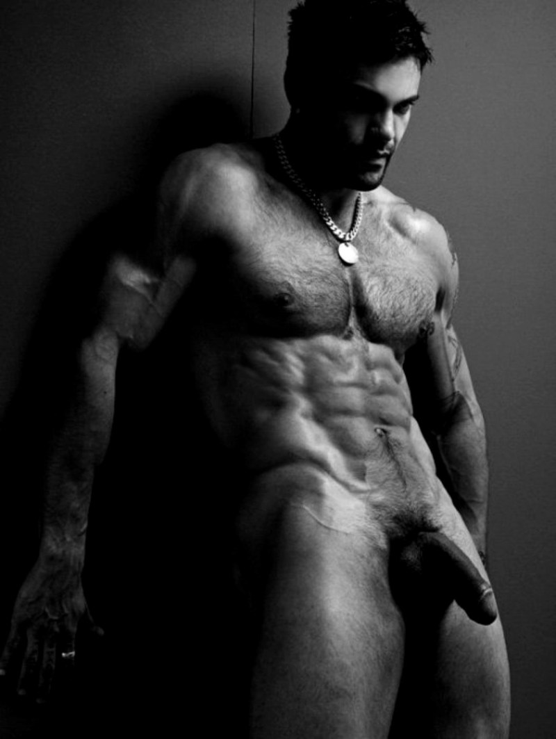 Leo giamani photo shoot dick