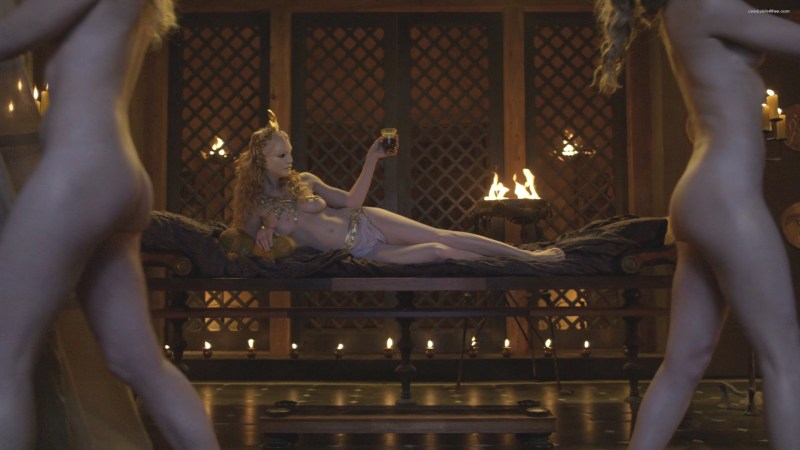 Actress Rachel Weiss Nude