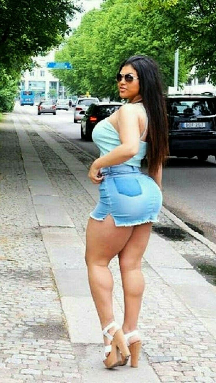 Students with big asses