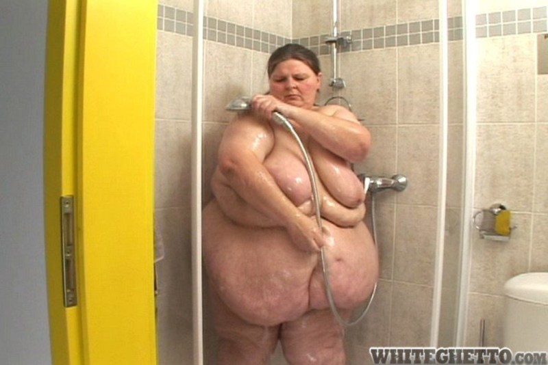 Fat women in the shower