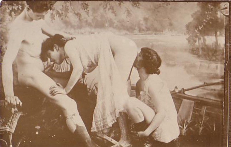 Pornographic pictures of the beginning of the 20th century