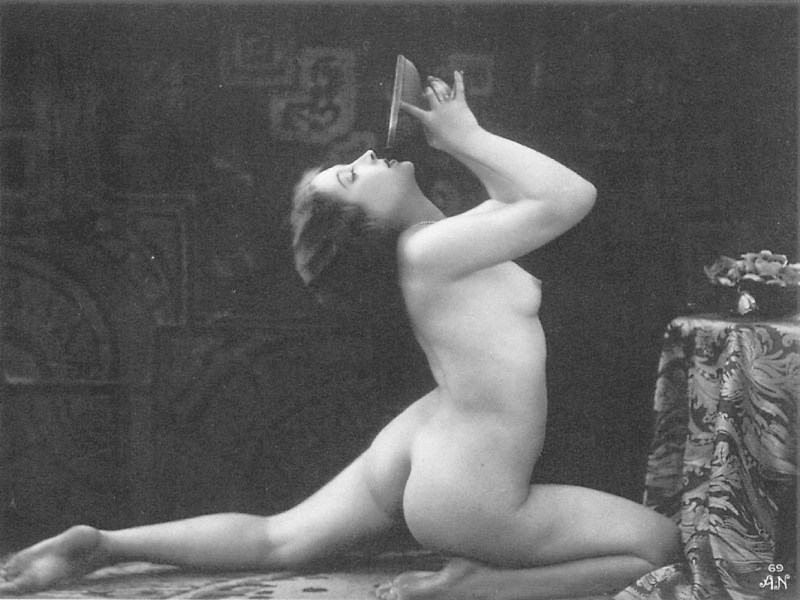 Erotic photos of the early 20th century