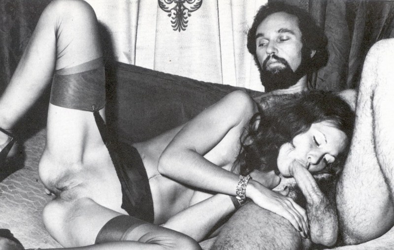 Retro naked women pornography