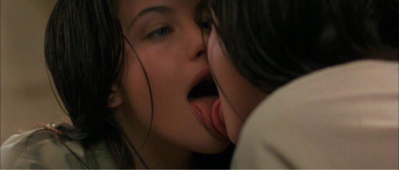 Kisses Liv Tyler