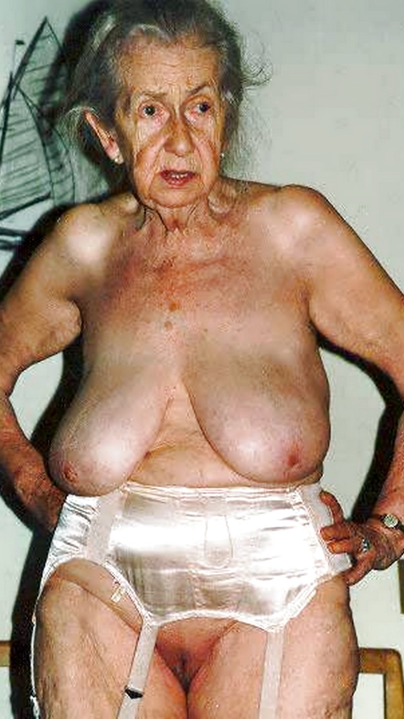 Old Hot Mastra Milf in clothes