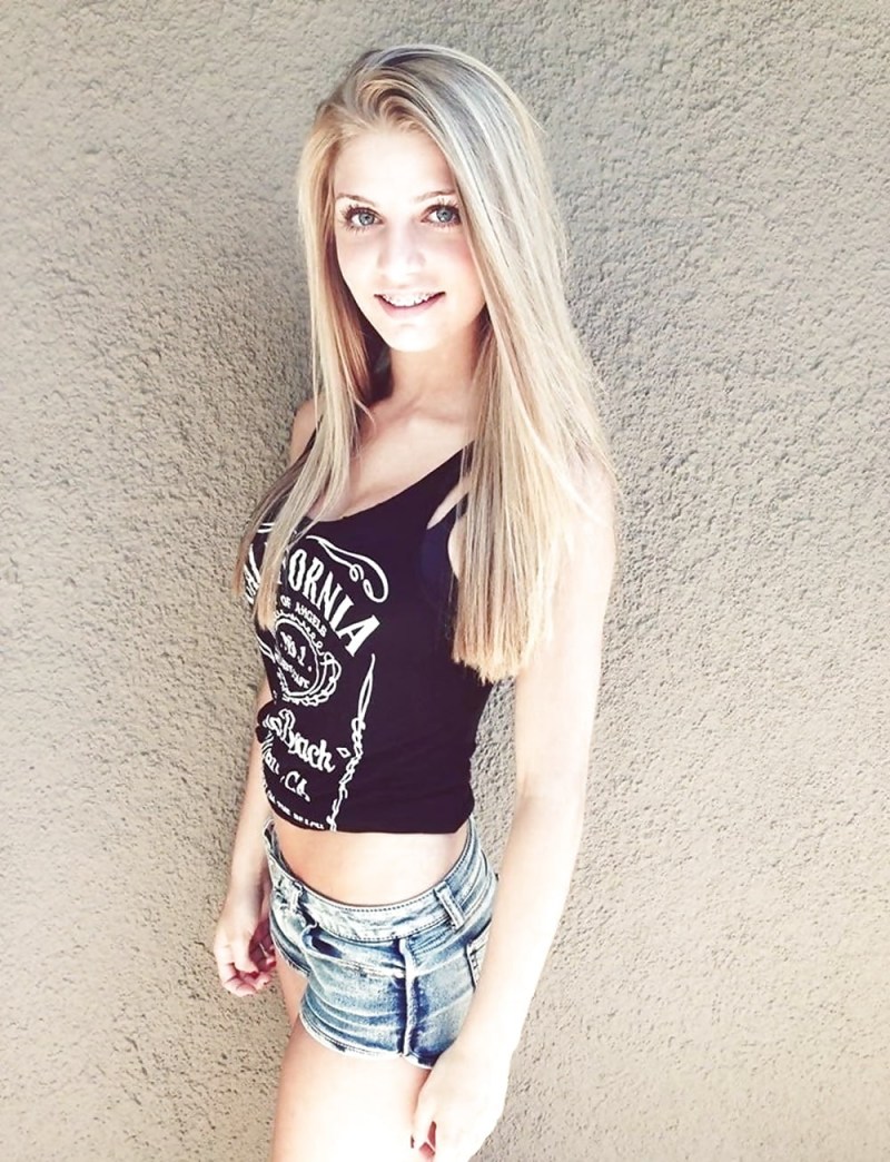 Katerina Rozmajzl hot