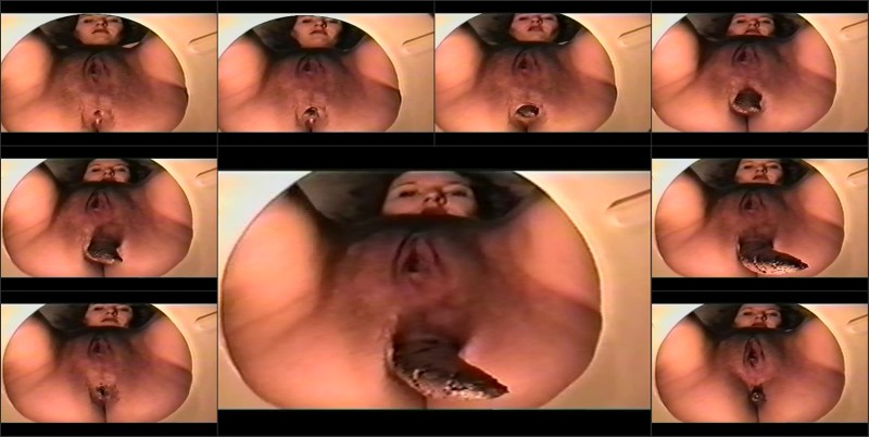 Naked asses in the women's toilet