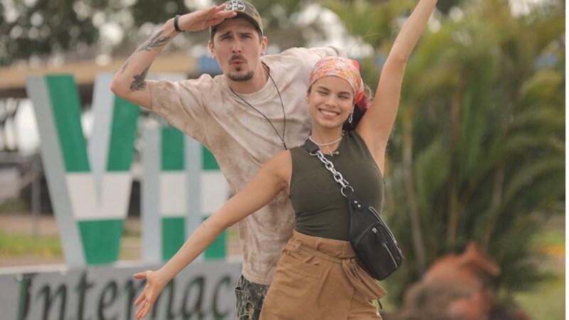 Eagle and Tails Earthlings Michelle