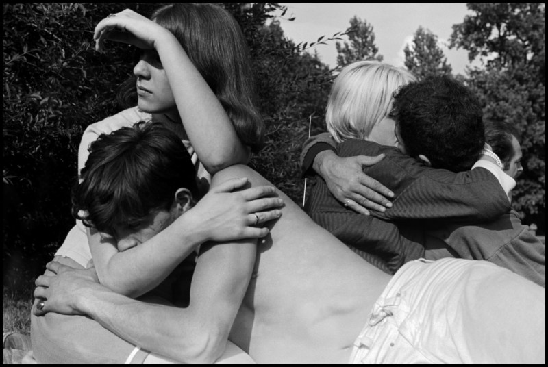 Purenudism is forbidden the family