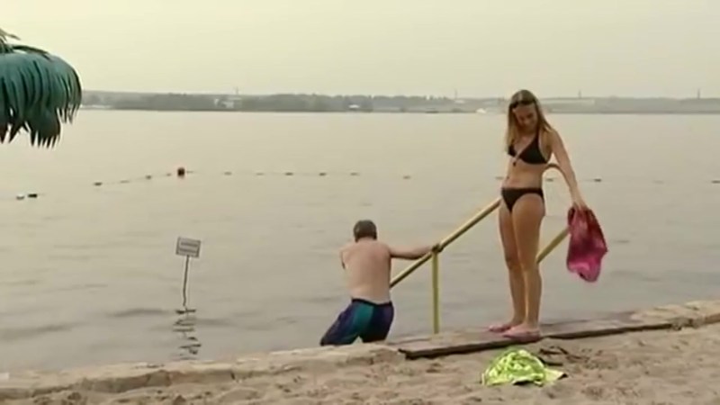 Russians in Turkey 6 frames