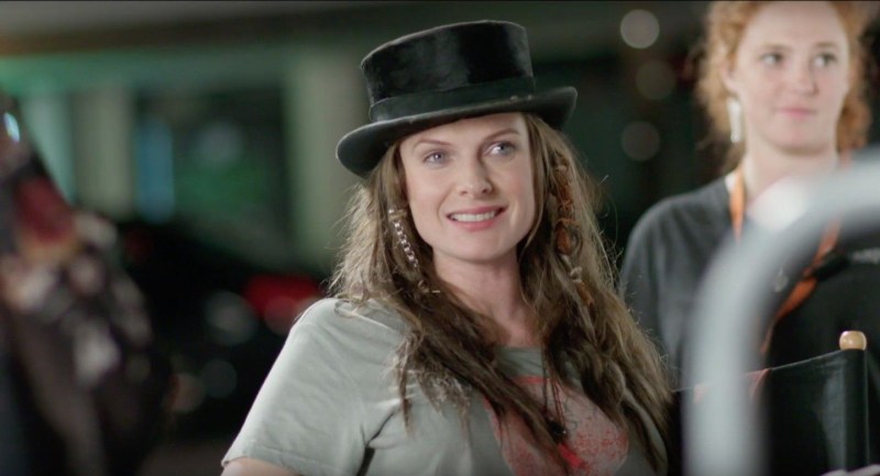 Louis Mariette Love Hat