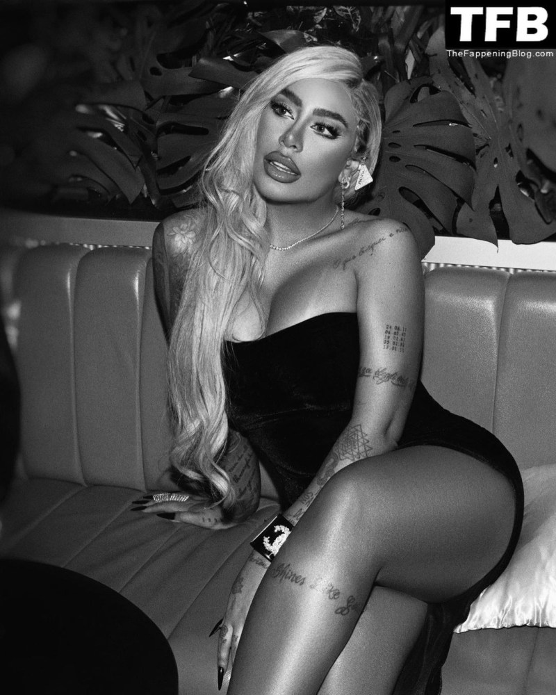 Donna Rafaella maid Mafia Play