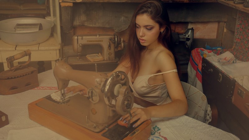 League of Legends jinx weapon