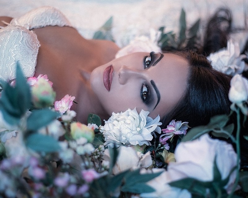 Porn actress Retro Simona Horvat