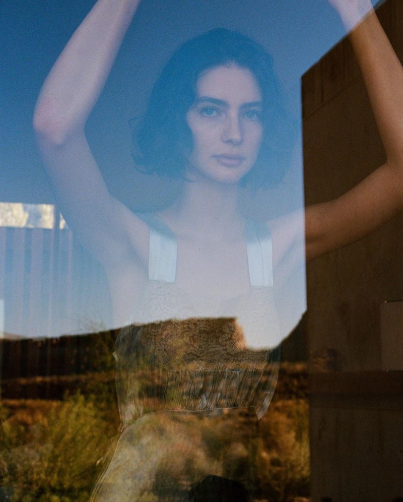 Lucifer and Vika Club of Romantics Arta