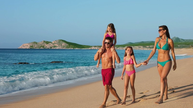 The sand of the babies is naked