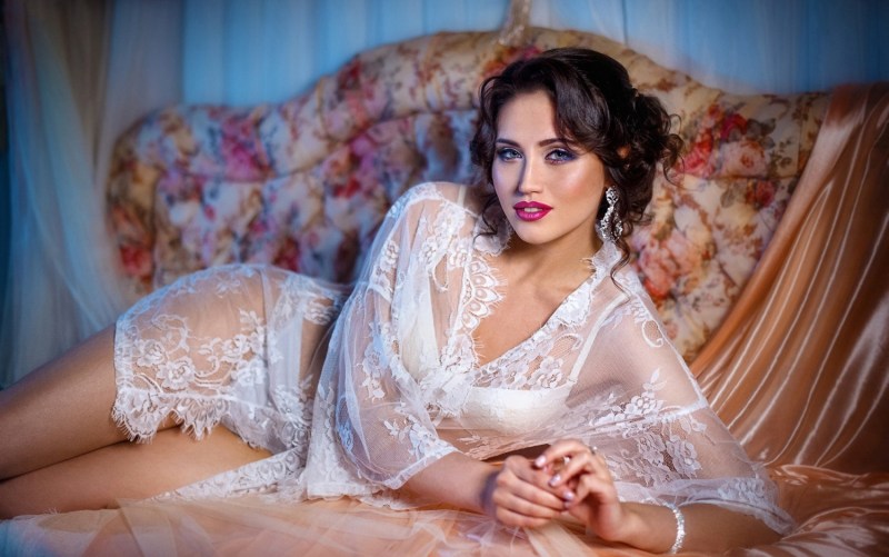 Babe Today Silk and Satin Gina B Sexybabesvr Lingerie