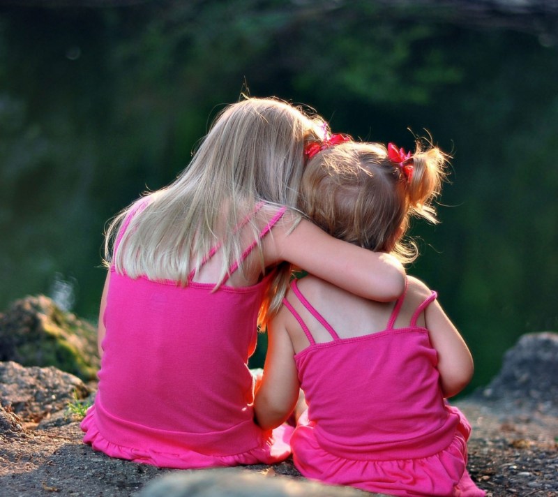 Barbara Palvin in linen