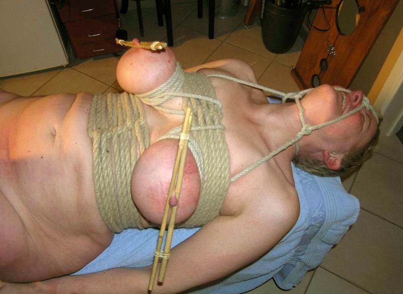 Mockery of BDSM grandmothers