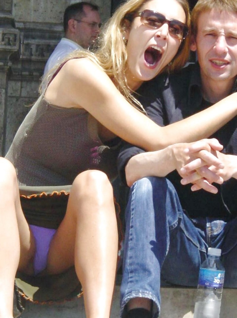 Random outcry in public places