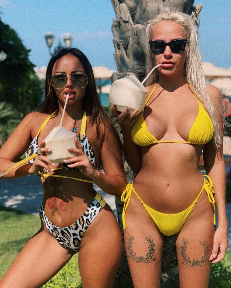 Lisa Triandafilidi is naked