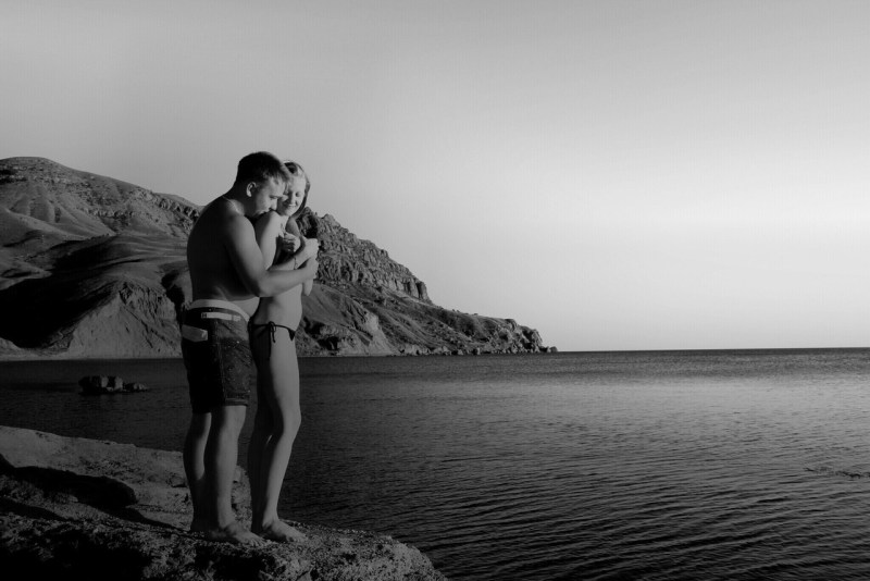 Denise Richards Blue Mountin